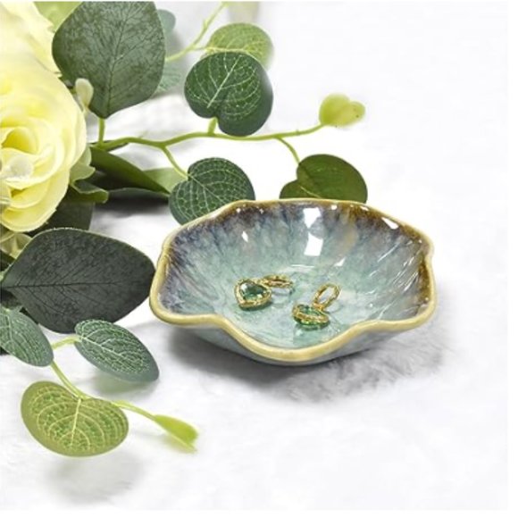 4.3" Small Ceramic Flower-Shaped Jewelry Tray - Jewelry Trinket Dish - Picture 5 of 6